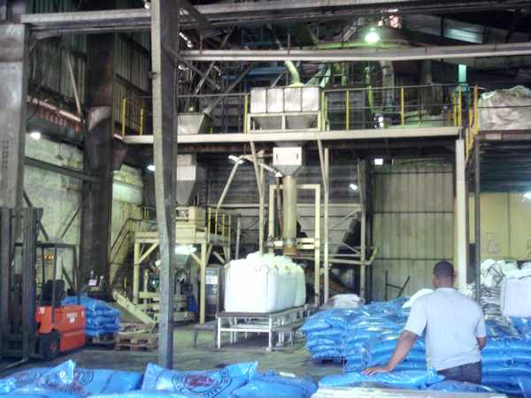 fabrique du sucre de canne